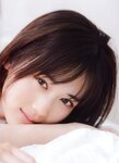 [WHITE graph 005] Yamashita Mizuki 山下美月 - NEW GIRL