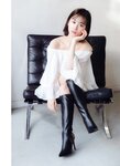 [WHITE graph 005] Yamashita Mizuki 山下美月 - NEW GIRL