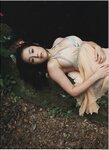 [Photobook] Ai Shinozaki 篠崎愛 - Sakura Saku Toki 桜サクトキ
