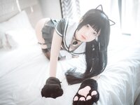 [DJAWA] Jeong Jenny (정제니) - Katzenmädchen in Schuluniform