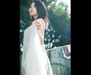 [FRIDAY] 2022.12.15 マンスリーガール019＝林ゆめ「最新撮り下ろし100カット＆ムービー」