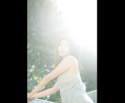 [FRIDAY] 2022.12.15 マンスリーガール019＝林ゆめ「最新撮り下ろし100カット＆ムービー」