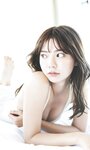[Photobook] 川津明日香写真集「冬に咲くWinter Flower」(NO watermark)