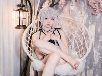 [COSPLAY] 清纯少女五更百鬼 圣女 吊带黑丝