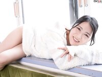 [Girlz-High] Shiori Mizukoshi 水越しおり bfaz_036_002 [67P36.1 Mb]