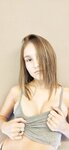 Petite Bella, 18 Years Old From OnlyFans