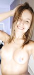 Petite Bella, 18 Years Old From OnlyFans
