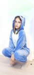 Petite Bella, 18 Years Old From OnlyFans