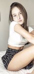 Petite Bella, 18 Years Old From OnlyFans