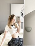 Petite Bella, 18 Years Old From OnlyFans