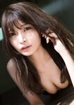 [YJ Photobook] Sayaka Nitori 似鳥沙也加 - Squeeze! (2020-06-18)