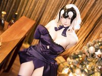 [COSPLAY] 星之迟迟 圣诞节 黑贞