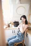 [COSPLAY] 年年 - 背带裤 [32P-201.67MB]
