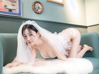 [COSPLAY] 年年 - 婚纱 [26P3.51MB]
