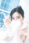 [COSPLAY] 年年 - 爱心泡泡 [31P-3.5MB]