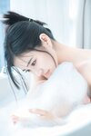 [COSPLAY] 年年 - 爱心泡泡 [31P-3.5MB]