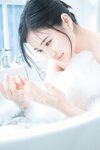 [COSPLAY] 年年 - 爱心泡泡 [31P-3.5MB]