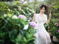 [COSPLAY] 年年 - 神明之女 [40P-232.49MB]