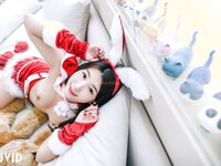 【JVID】肉包-邻家少女来送圣诞礼物[1V131P]