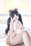 [COSPLAY] 咬一口兔娘 小熊睡衣