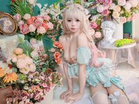 [COSPLAY] 咬一口兔娘 豌豆公主的秘密花房