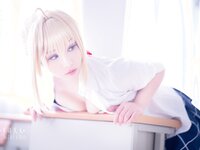 [COSPLAY] 千寻 尼禄Nero4