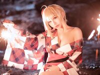 [COSPLAY] 千寻 尼禄Nero4
