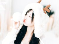 【JVID】又又-成为你最性福的圣诞礼物[1V92P]