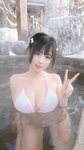 [COSPLAY] miko酱ww 雪地温泉