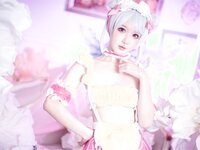 [COSPLAY] 阿包也是兔娘 七夕粉粉女仆