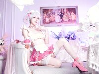 [COSPLAY] 阿包也是兔娘 七夕粉粉女仆