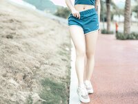 [COSPLAY] 桃良阿宅 晨跑