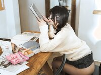 [COSPLAY] rioko凉凉子 - 青梅竹马是痴女这件事 [94P5V-1.00GB]