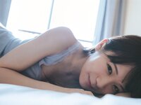 [Photobook] 秋元真夏ファースト写真集 真夏の気圧配置(2017.02.28)
