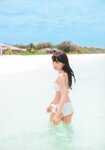 [Photobook] 秋元真夏ファースト写真集 真夏の気圧配置(2017.02.28)