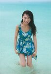 [Photobook] 秋元真夏ファースト写真集 真夏の気圧配置(2017.02.28)