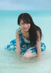 [Photobook] 秋元真夏ファースト写真集 真夏の気圧配置(2017.02.28)