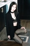[COSPLAY] 许岚 叁月life 黑丝西装