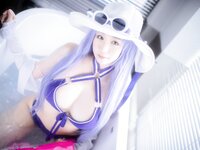 [BLUECAKE] Nono - Pool Party Caitlyn
