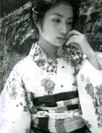 [Photobook] Satomi Ishihara 石原さとみ - Tayutai たゆたい(20051210)