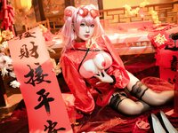 [COSPLAY] 七七娜娜子 布莱默顿新春旗袍