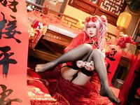 [COSPLAY] 七七娜娜子 布莱默顿新春旗袍