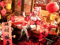 [COSPLAY] 七七娜娜子 布莱默顿新春旗袍