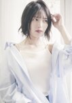 [Photobook] 新井椎夏 うれしいな(2023.01.16)