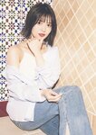 [Photobook] 新井椎夏 うれしいな(2023.01.16)