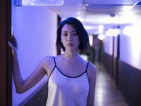 [Photobook] 三吉彩花 空をこえて