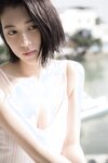 [Photobook] 三吉彩花 空をこえて