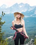 OnlyFans saraunderwood Photo Leak
