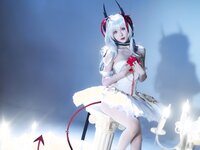[COSPLAY] 阿包也是兔娘 NO.065 明日方舟 芭蕾