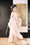 [COSPLAY] 2023.02 桃暖酱 – – 霓裳入梦[60P564M]